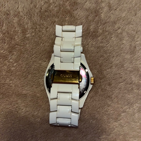 Womens GUESS white and gold watch - Picture 3 of 4